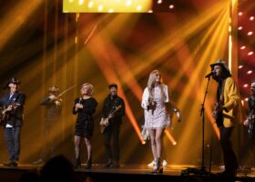 Gala de l'ADISQ - Prestation : Irvin Blais, Guylaine Tanguay, Léa Jarry et Alex Burger