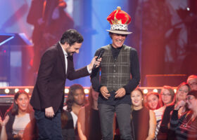 ADISQ 2015 : le premier gala - Jean Leloup détient le record du plus grand nb de spectacles donné au Métropolis! On a souligné l'occasion! (crédit photo : Jean-François Leblanc) 